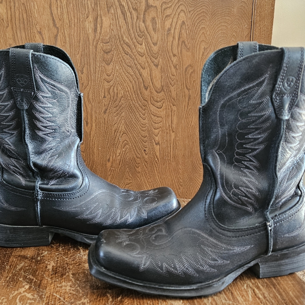 Ariat Black Leather Men's Boots - Picture 7 of 8